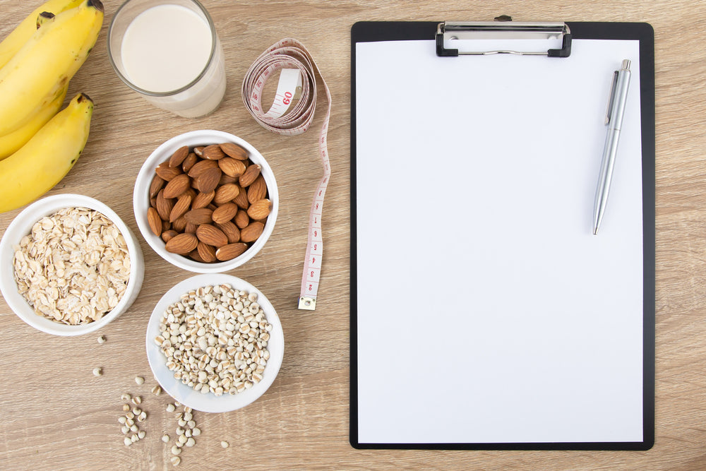 Slimming with Nuts & Fruits: A Smart Guide to Healthy Snack